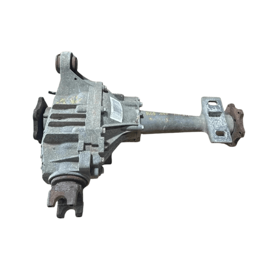 2002-2006 Cadillac Escalade Front Differential Carrier Assembly 3.73 Ratio OEM