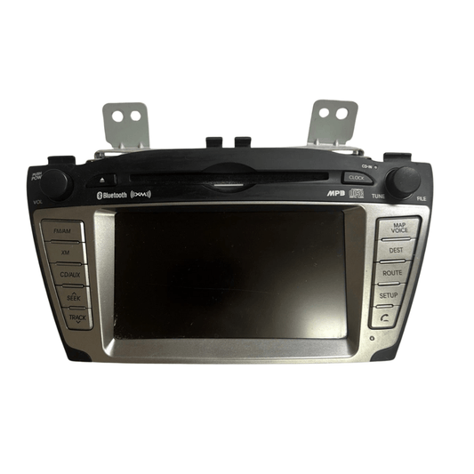 2010 - 2013 Hyundai Tucson OEM AM FM Radio Navigation Stereo XM MP3 CD Player