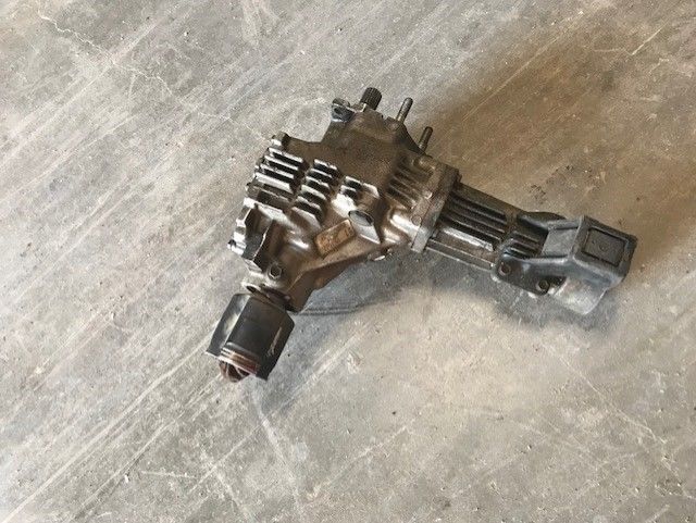 2009-2013 Toyota Matrix Pontiac Vibe All Wheel Drive Transfer Case Assembly AWD.