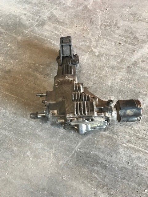 2003-2006 Toyota Matrix Pontiac Vibe All Wheel Drive Transfer Case Assembly AWD.