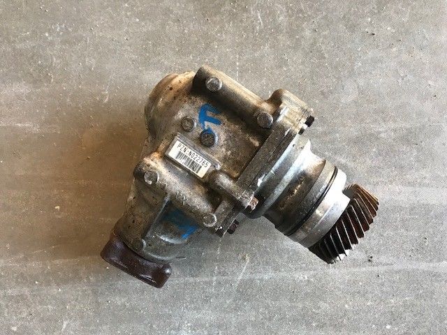 2005-2006 Honda Element Transfer Case Automatic AWD 4x4 2.4L.